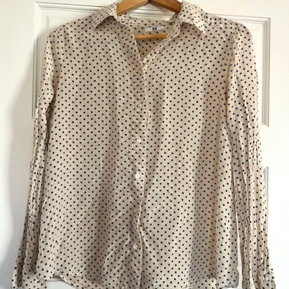 Uniqlo Polka Dot Silk Button Down Shirt - XS